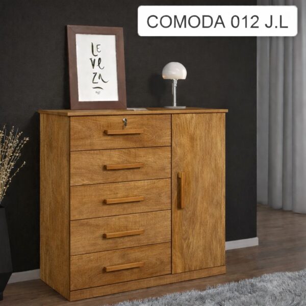 COMODA 012